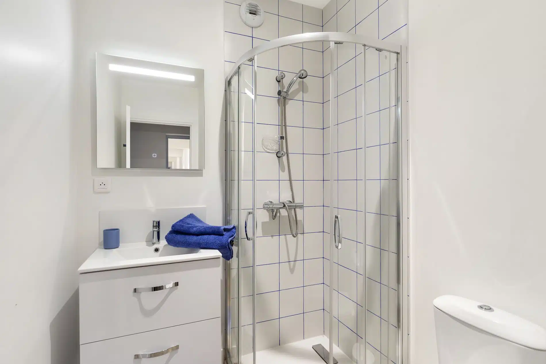 Salle de bain colocation Lille kawaa